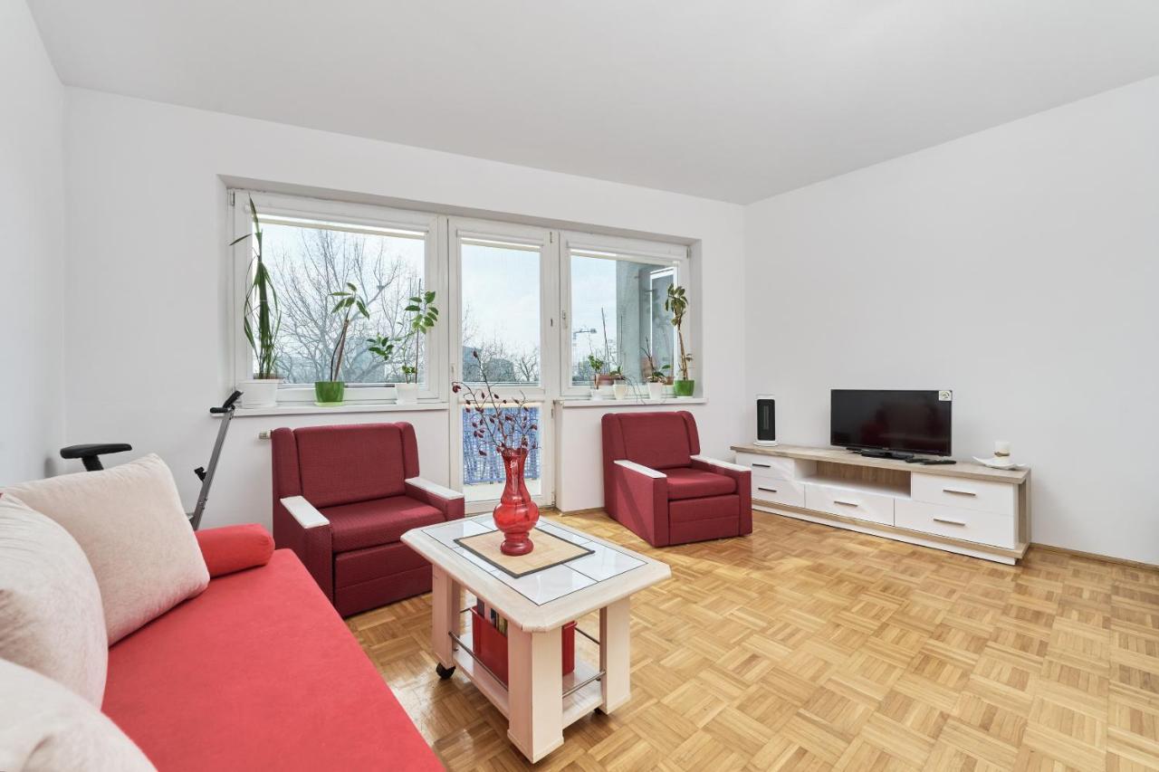 Apartments Wroclaw Legnicka By Noclegi Renters Eksteriør billede